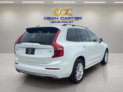 2018 Volvo XC90 T6 Momentum