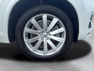 2018 Volvo XC90 T6 Momentum