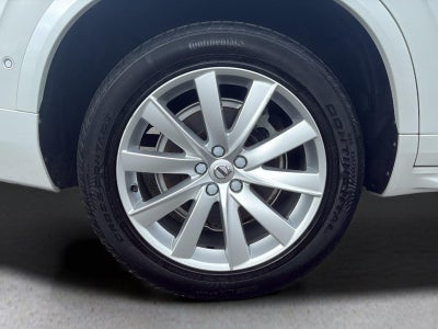 2018 Volvo XC90 T6 Momentum