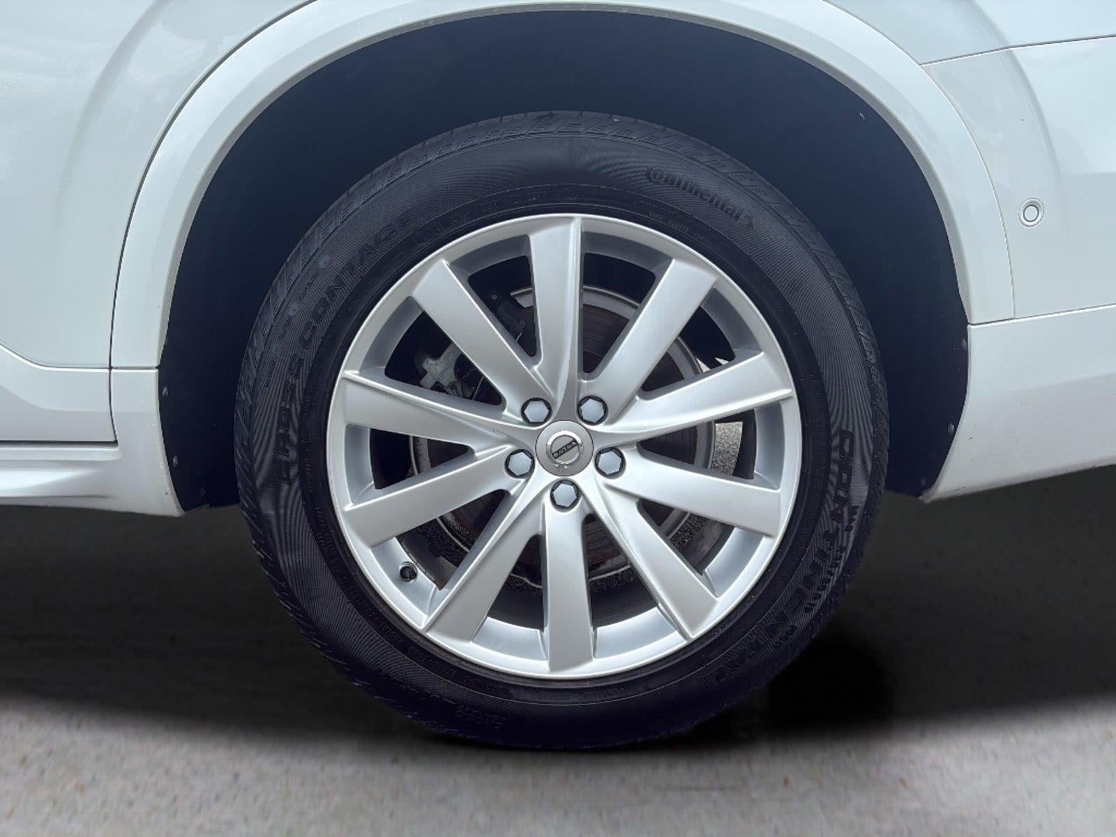 2018 Volvo XC90 T6 Momentum