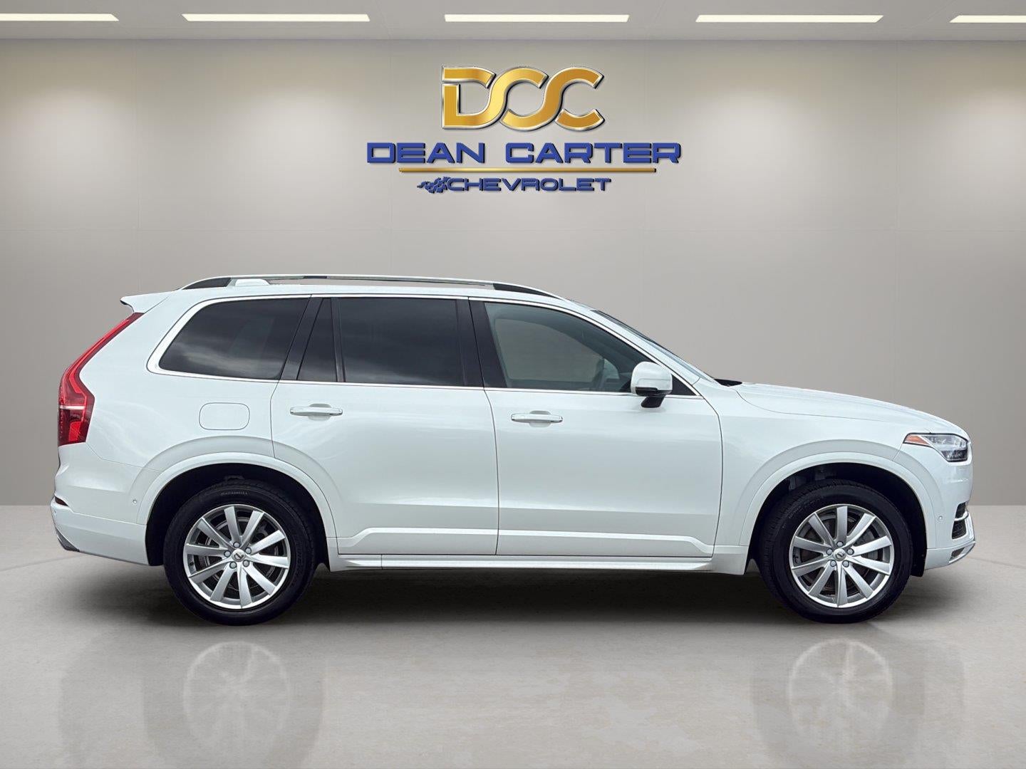 2018 Volvo XC90 T6 Momentum