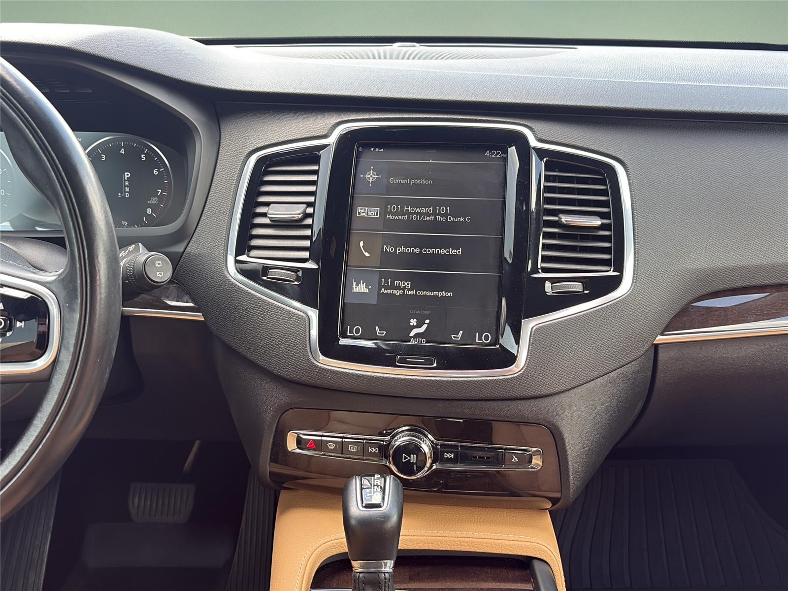 2018 Volvo XC90 Momentum