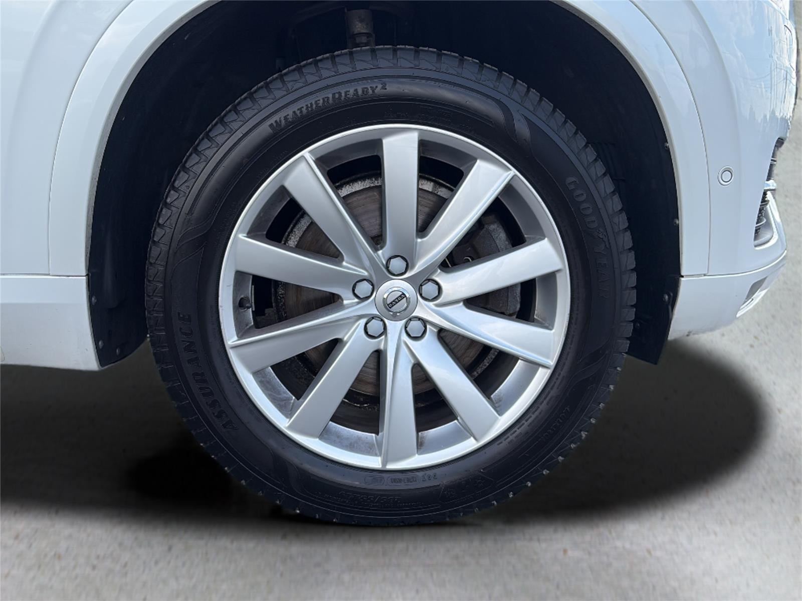 2018 Volvo XC90 Momentum