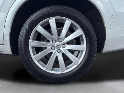 2018 Volvo XC90 Momentum
