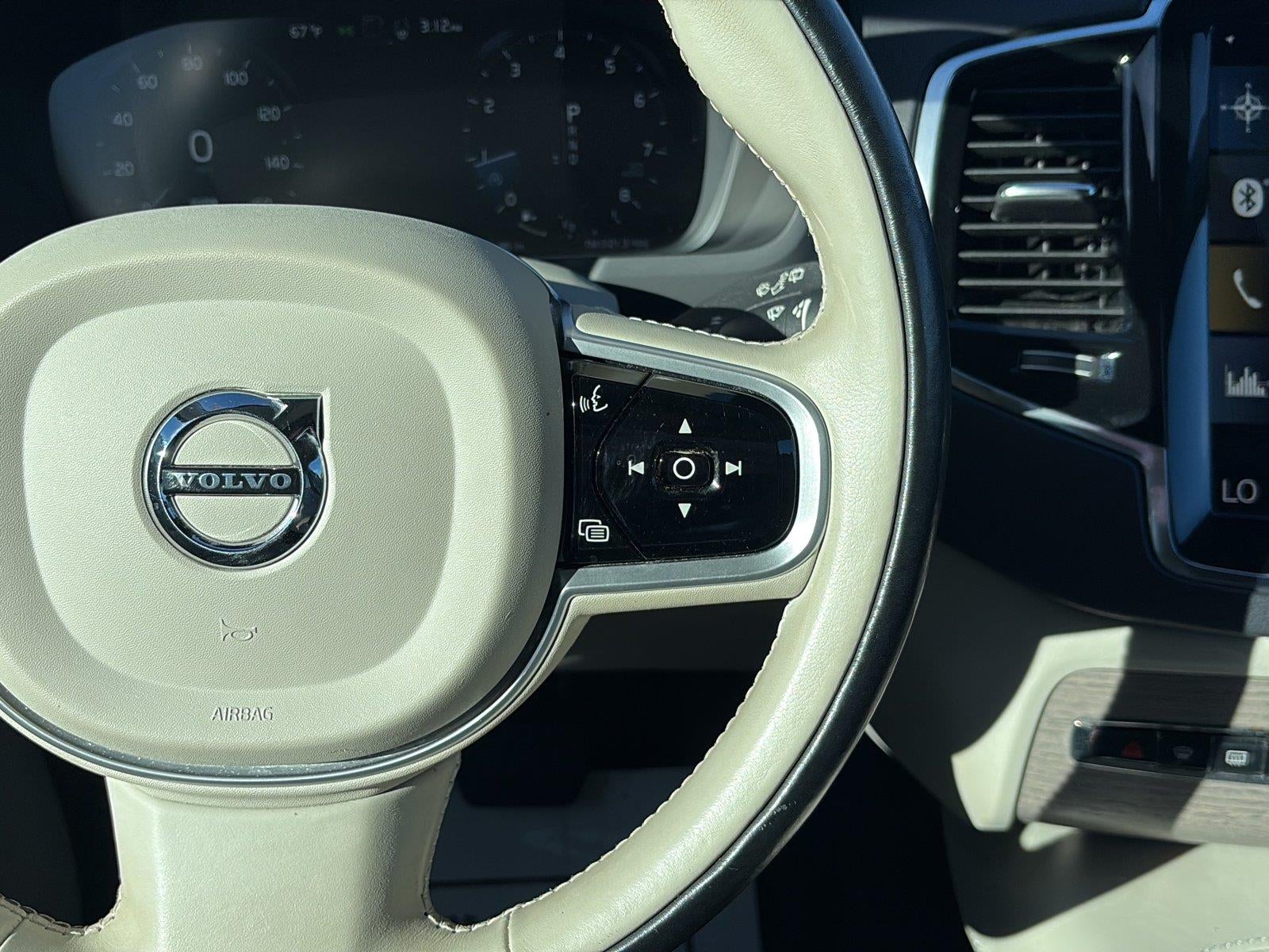 2021 Volvo XC90 T6 Inscription 7 Passenger