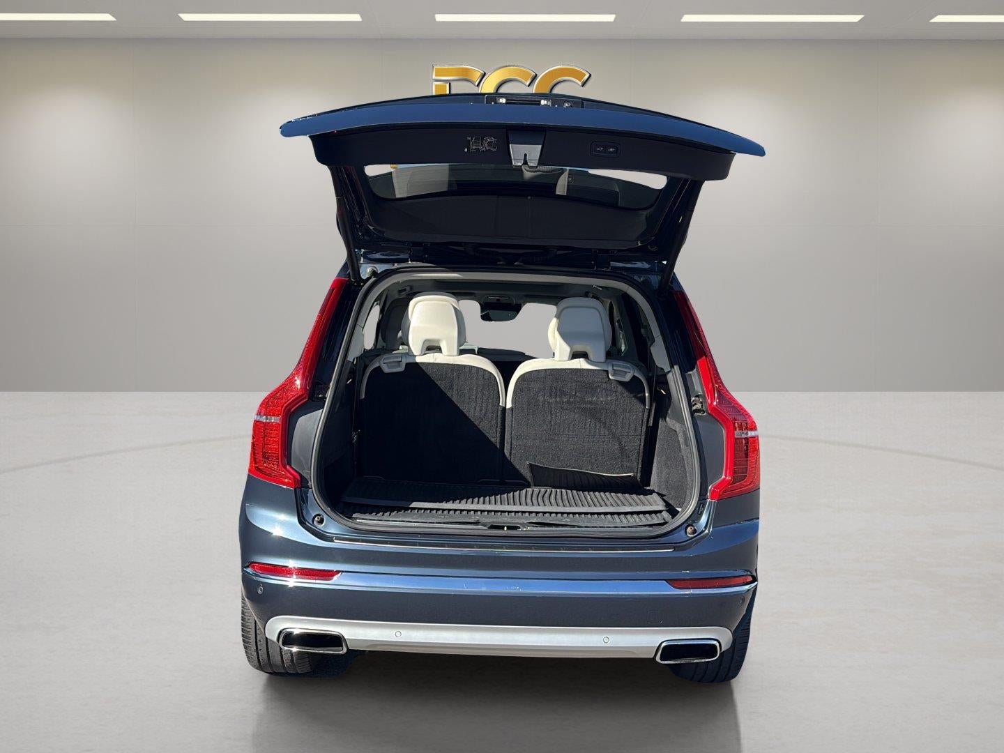 2021 Volvo XC90 T6 Inscription 7 Passenger