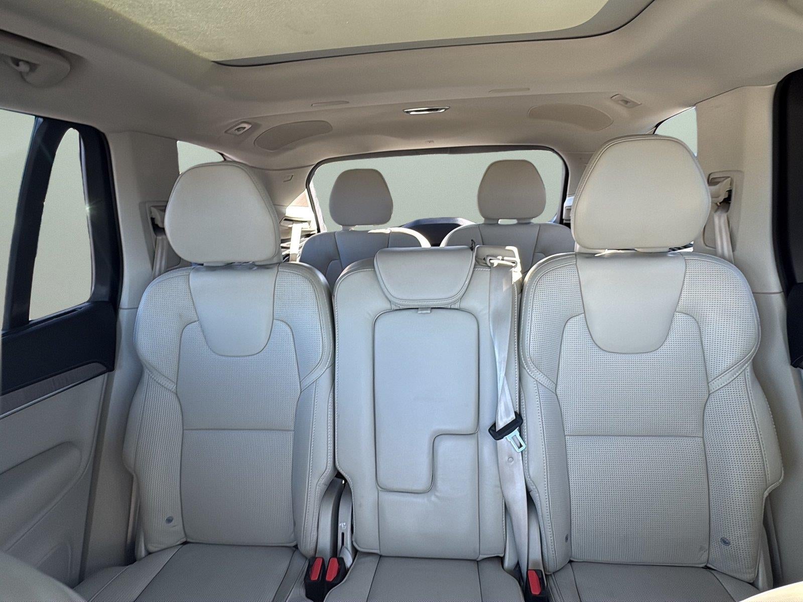 2021 Volvo XC90 T6 Inscription 7 Passenger