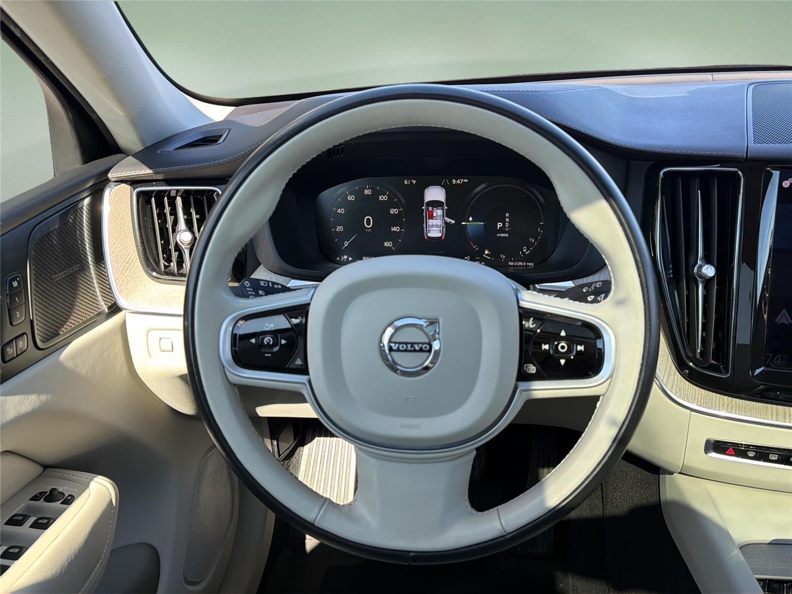 2021 Volvo XC60 Inscription Expression