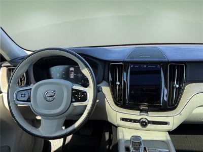 2021 Volvo XC60 Inscription Expression