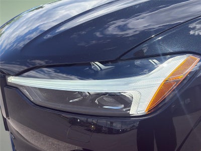 2022 Volvo XC60 Recharge Plug-In Hyb R-Design