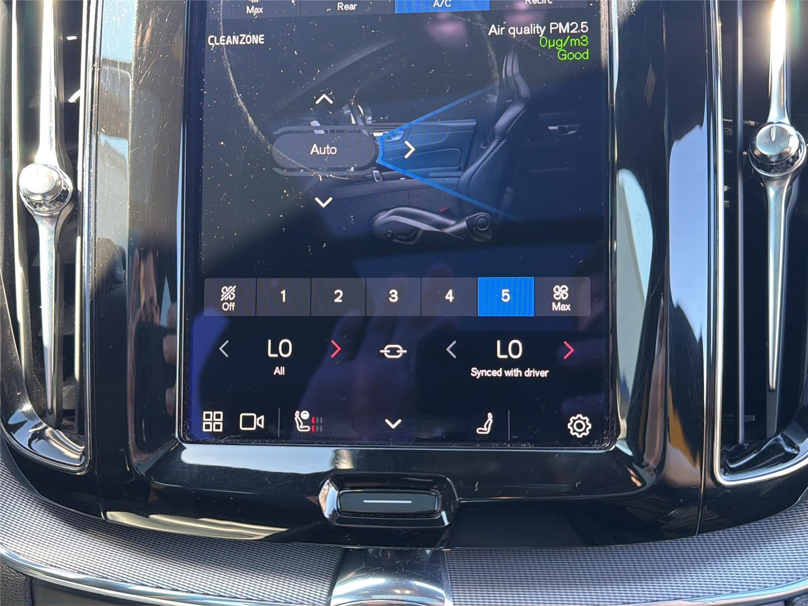 2022 Volvo XC60 Recharge Plug-In Hyb Polestar Engineered