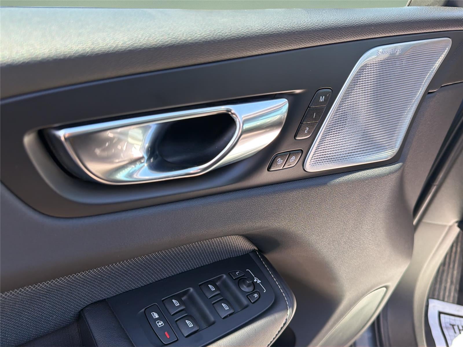 2022 Volvo XC60 Recharge Plug-In Hyb Polestar Engineered